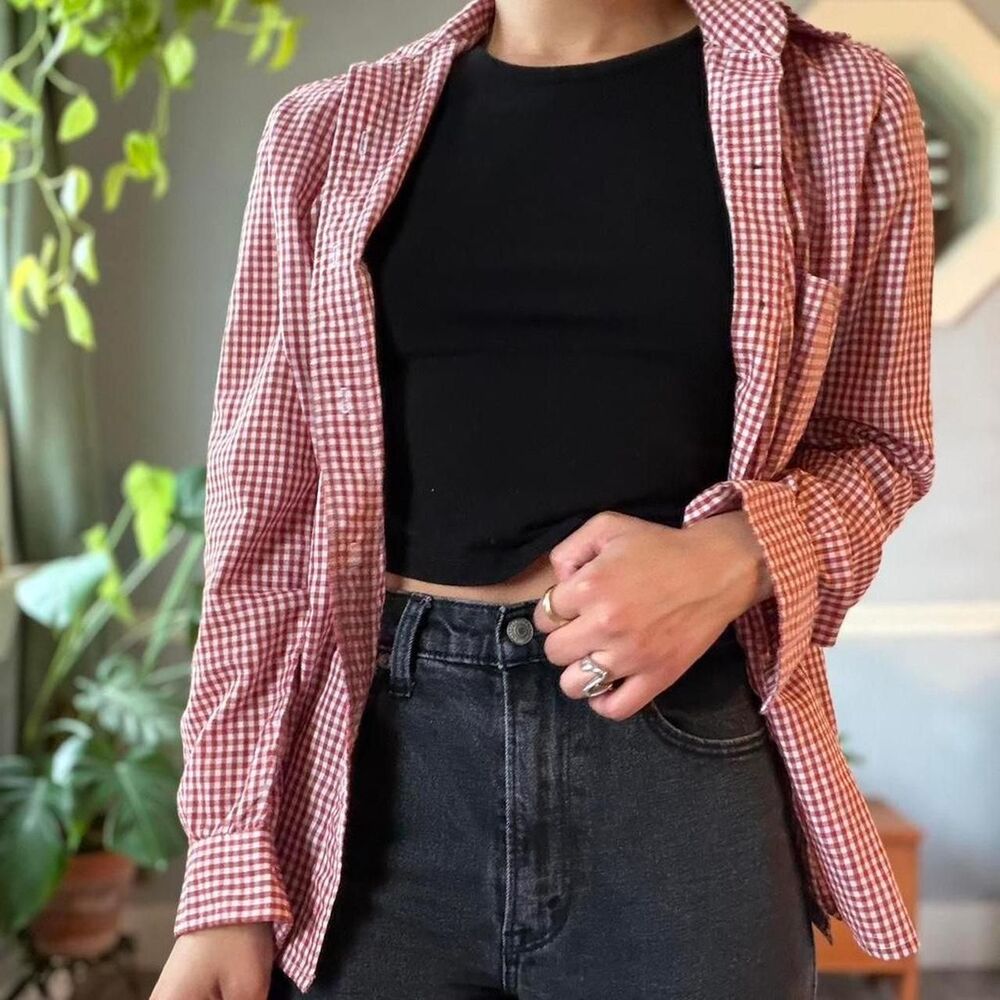 Red & cream gingham button-up
